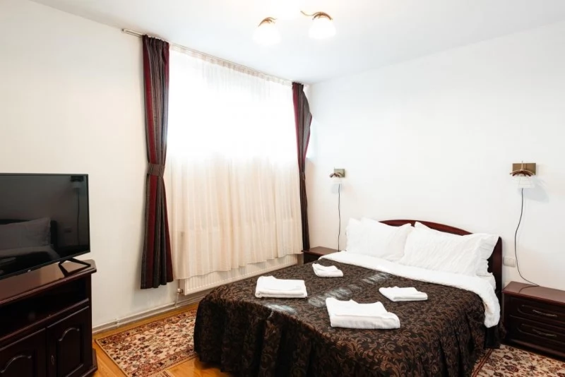 Cluj-Napoca Cazare | Motel (K1470-34) Imaginea poate fi supusă drepturilor de autor. Se recomandă contactarea titularului drepturilor.