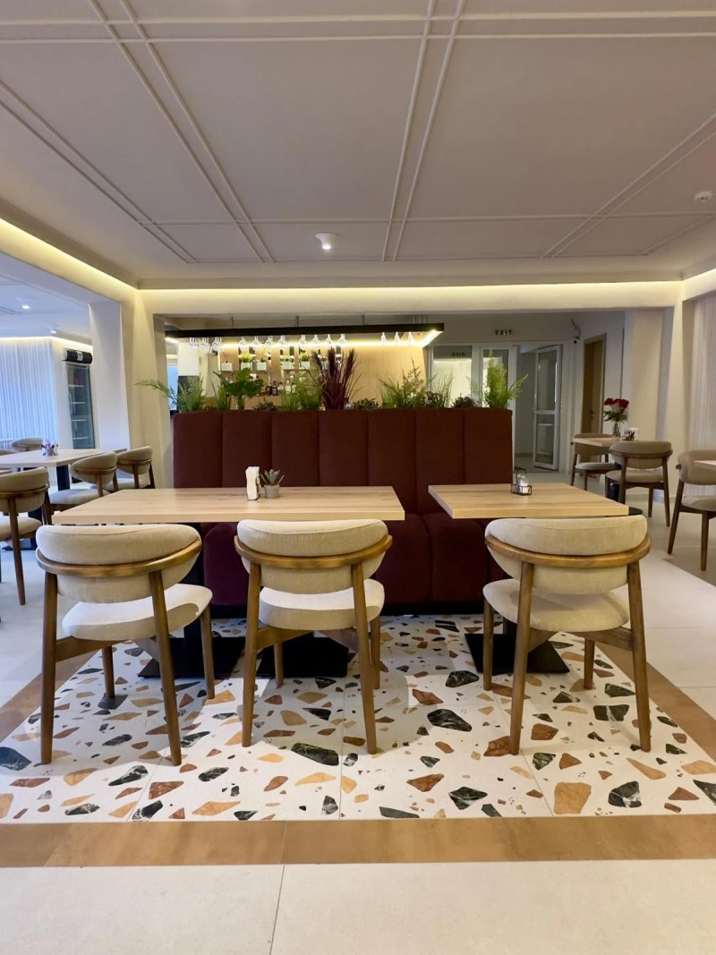 Kolozsvár Szállás | Hotel*** (K1579-3) A kép szerzői jogvédelem alatt állhat. Javasolt a kapcsolatfelvétel a jog tulajdonossal.