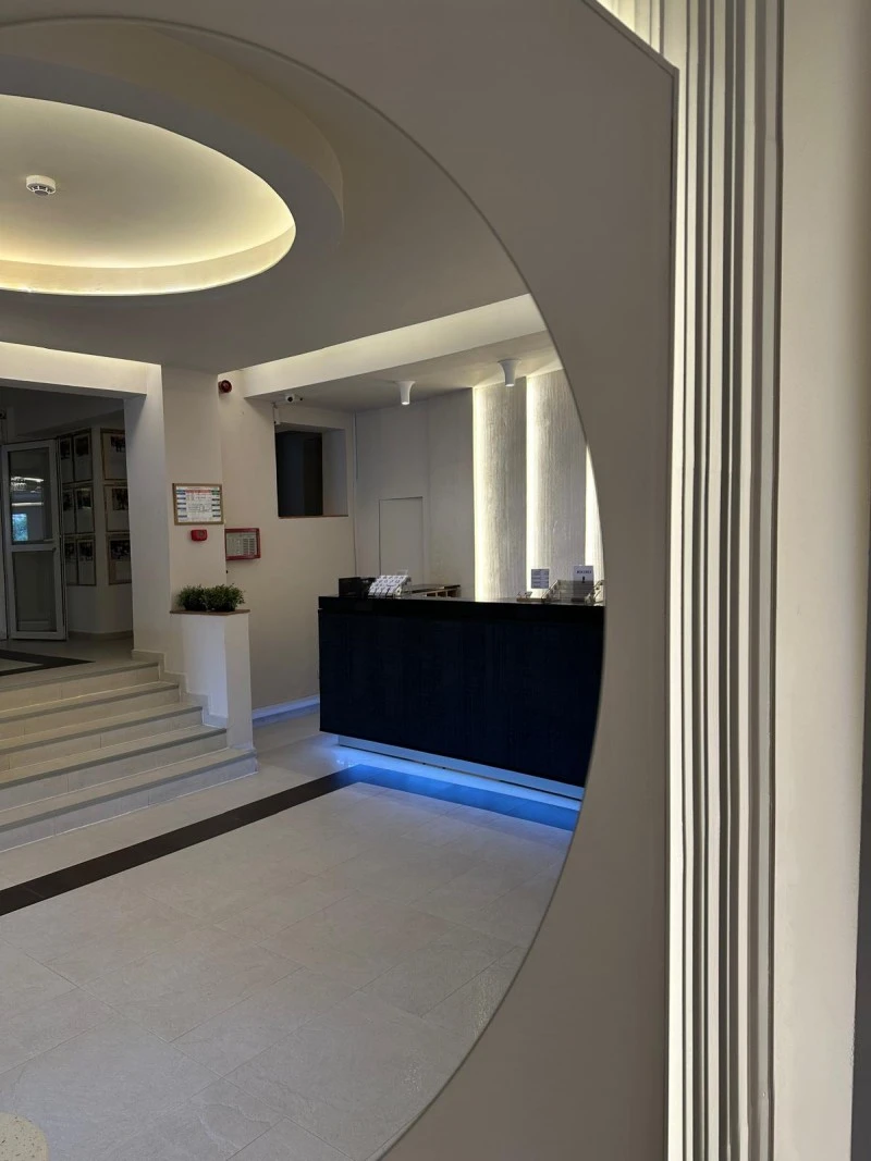 Kolozsvár Szállás | Hotel*** (K1579-24) A kép szerzői jogvédelem alatt állhat. Javasolt a kapcsolatfelvétel a jog tulajdonossal.