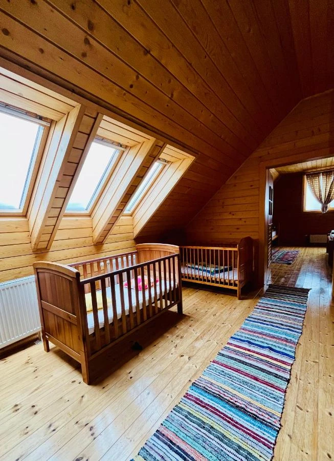 Borzont Szállás | Kulcsosház (K1518-16) A kép szerzői jogvédelem alatt állhat. Javasolt a kapcsolatfelvétel a jog tulajdonossal. Borzont Szállás | Kulcsosház (K1518-16) A kép szerzői jogvédelem alatt állhat. Javasolt a kapcsolatfelvétel a jog tulajdonossal.