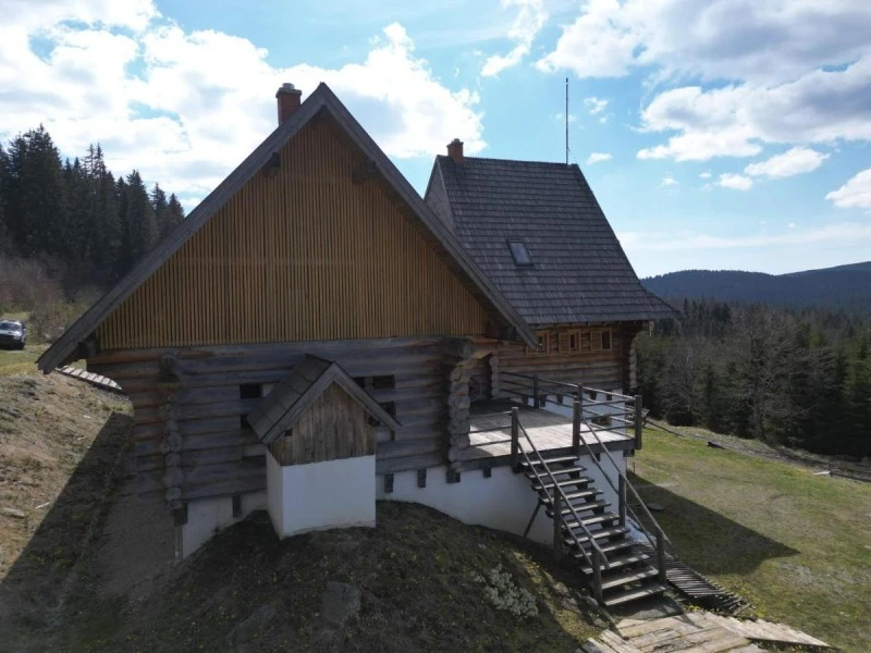 Borzont Cazare | Sat de vacanță (K1518-24) Imaginea poate fi supusă drepturilor de autor. Se recomandă contactarea titularului drepturilor.