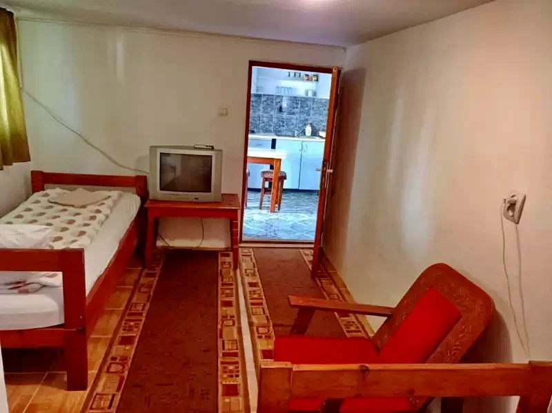 Sfântu Gheorghe Cazare | Motel (K1408-39) Imaginea poate fi supusă drepturilor de autor. Se recomandă contactarea titularului drepturilor.