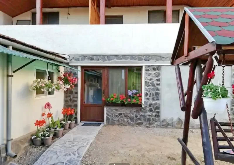 Sfântu Gheorghe Cazare | Motel (K1408-41) Imaginea poate fi supusă drepturilor de autor. Se recomandă contactarea titularului drepturilor.