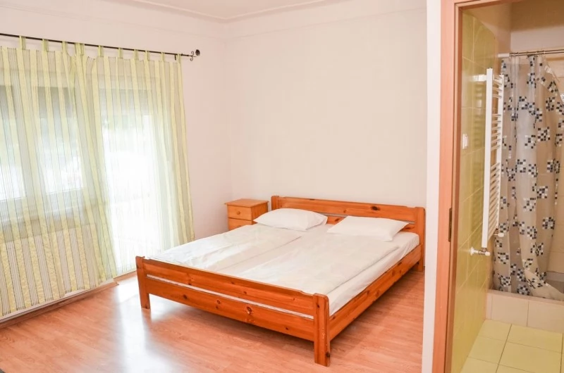  Cazare | Hotel**** (K0015-9) Imaginea poate fi supusă drepturilor de autor. Se recomandă contactarea titularului drepturilor.