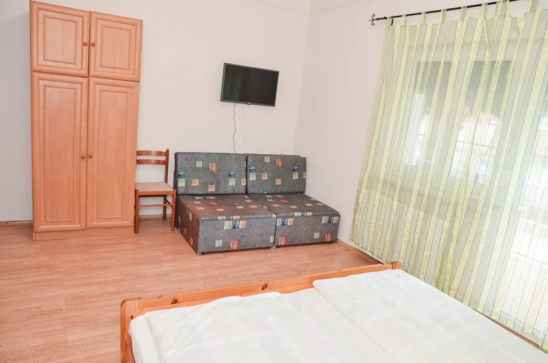  Cazare | Hotel**** (K0015-11) Imaginea poate fi supusă drepturilor de autor. Se recomandă contactarea titularului drepturilor.