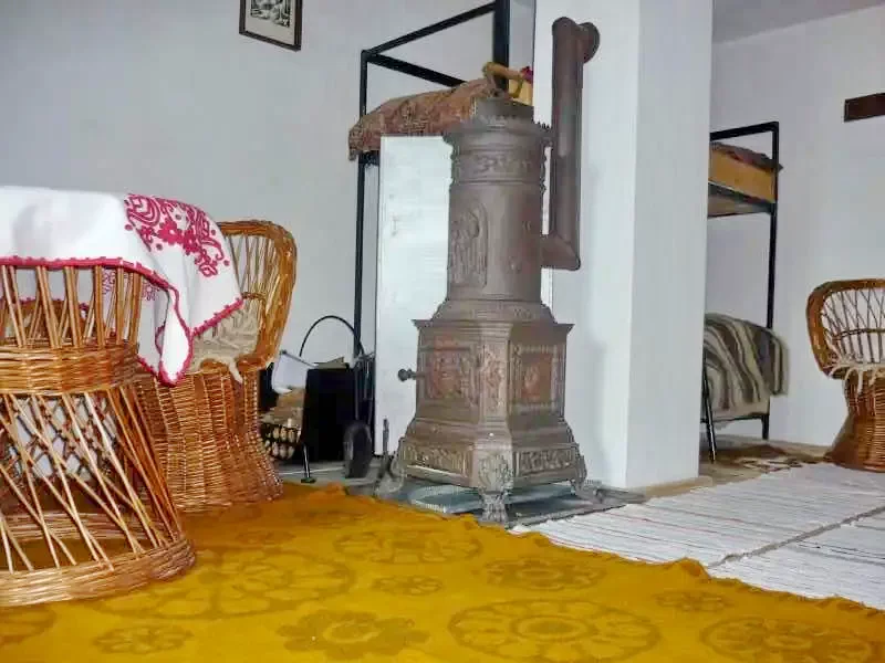 Parajd Szállás | Kulcsosház (K0978-16) A kép szerzői jogvédelem alatt állhat. Javasolt a kapcsolatfelvétel a jog tulajdonossal. Parajd Szállás | Kulcsosház (K0978-16) A kép szerzői jogvédelem alatt állhat. Javasolt a kapcsolatfelvétel a jog tulajdonossal.