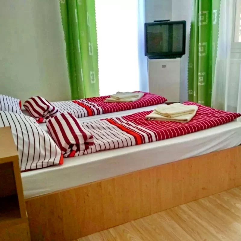 Debrețin Cazare | Motel (K0665-4) Imaginea poate fi supusă drepturilor de autor. Se recomandă contactarea titularului drepturilor.