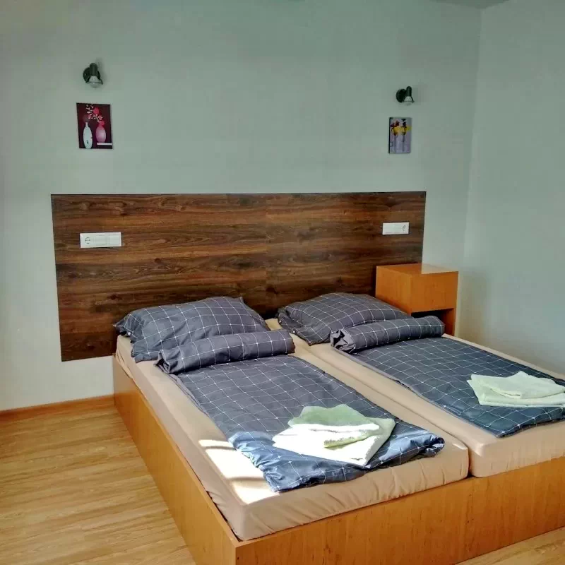 Debrecen Szállás | Panzió (K0665-10) A kép szerzői jogvédelem alatt állhat. Javasolt a kapcsolatfelvétel a jog tulajdonossal. Debrecen Szállás | Panzió (K0665-10) A kép szerzői jogvédelem alatt állhat. Javasolt a kapcsolatfelvétel a jog tulajdonossal.