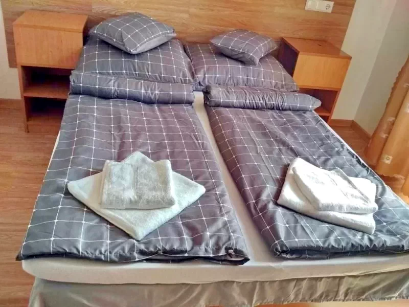 Debrețin Cazare | Motel (K0665-19) Imaginea poate fi supusă drepturilor de autor. Se recomandă contactarea titularului drepturilor.