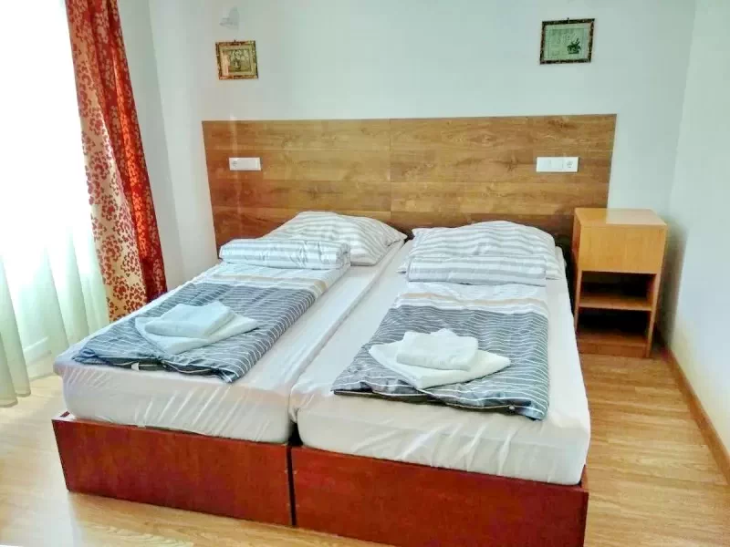 Debrecen Szállás | Panzió (K0665-21) A kép szerzői jogvédelem alatt állhat. Javasolt a kapcsolatfelvétel a jog tulajdonossal. Debrecen Szállás | Panzió (K0665-21) A kép szerzői jogvédelem alatt állhat. Javasolt a kapcsolatfelvétel a jog tulajdonossal.