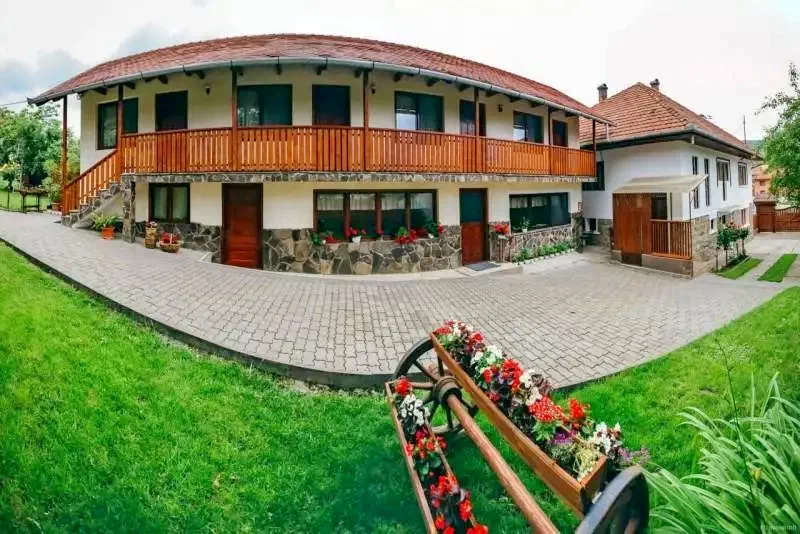 Farkaslaka Szállás | Hotel**** (K0365-3) A kép szerzői jogvédelem alatt állhat. Javasolt a kapcsolatfelvétel a jog tulajdonossal.