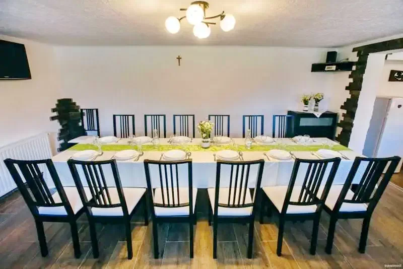 Lupeni Cazare | Casă de oaspeți (K0365-16) Imaginea poate fi supusă drepturilor de autor. Se recomandă contactarea titularului drepturilor. Lupeni Cazare | Casă de oaspeți (K0365-16) Imaginea poate fi supusă drepturilor de autor. Se recomandă contactarea titularului drepturilor.