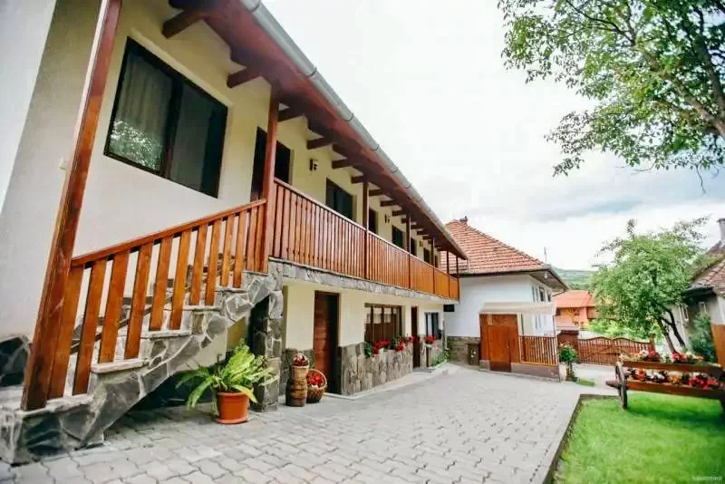 Lupeni Cazare | Hotel**** (K0365-27) Imaginea poate fi supusă drepturilor de autor. Se recomandă contactarea titularului drepturilor.