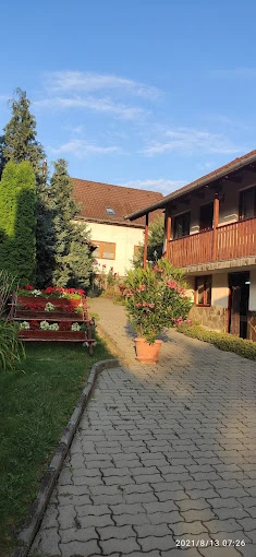 Farkaslaka Szállás | Hotel**** (K0365-35) A kép szerzői jogvédelem alatt állhat. Javasolt a kapcsolatfelvétel a jog tulajdonossal.