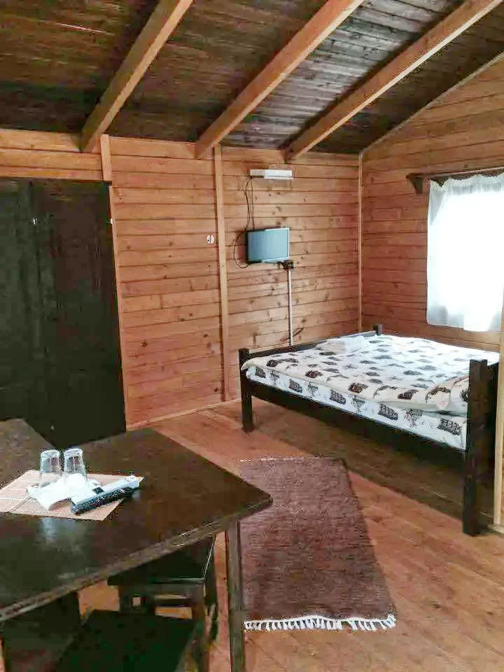 Lacu Roșu Cazare | Sat de vacanță (K0950-13) Imaginea poate fi supusă drepturilor de autor. Se recomandă contactarea titularului drepturilor.