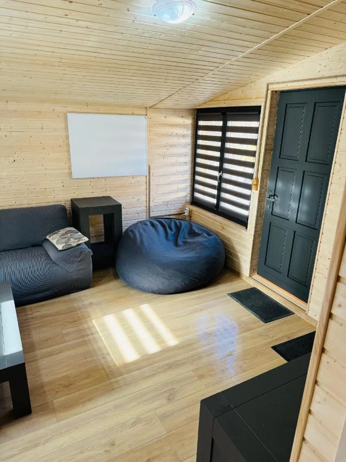 Gyilkostó Szállás | Üdülőfalu (K0950-31) A kép szerzői jogvédelem alatt állhat. Javasolt a kapcsolatfelvétel a jog tulajdonossal.