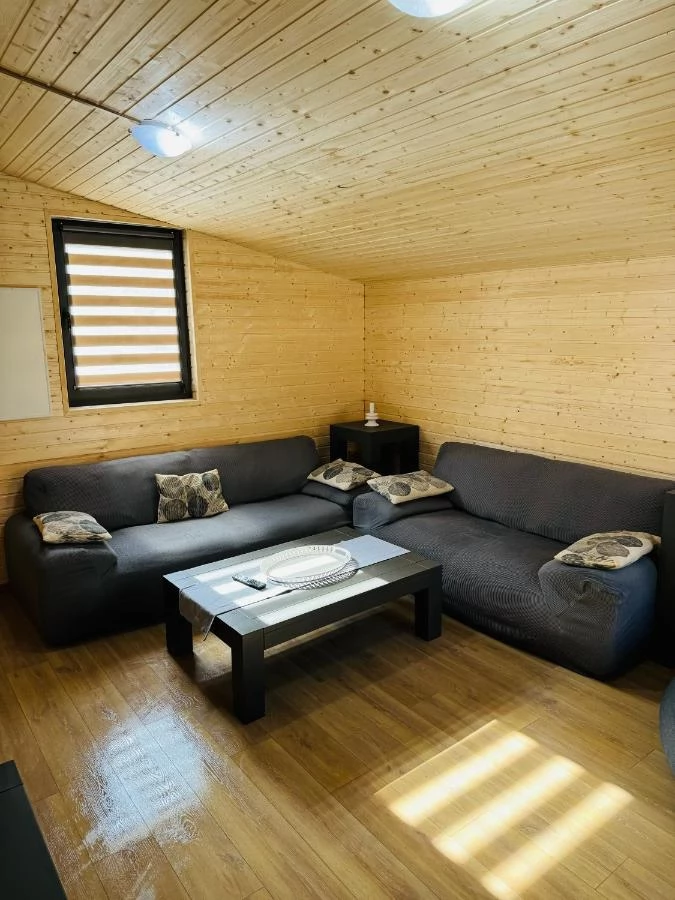 Lacu Roșu Cazare | Sat de vacanță (K0950-32) Imaginea poate fi supusă drepturilor de autor. Se recomandă contactarea titularului drepturilor.