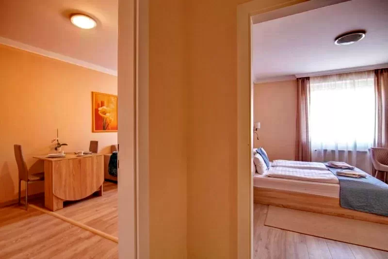 Hajdúszoboszló Szállás | Motel (K0170-27) A kép szerzői jogvédelem alatt állhat. Javasolt a kapcsolatfelvétel a jog tulajdonossal.