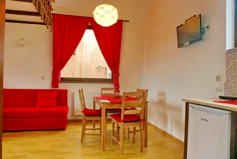 Cazare Odorheiu Secuiesc - Bungalouri Horizont*** | Székelyudvarhely - Horizont Vendégházak***. Imaginea poate fi supusă drepturilor de autor. Se recomandă contactarea titularului drepturilor.