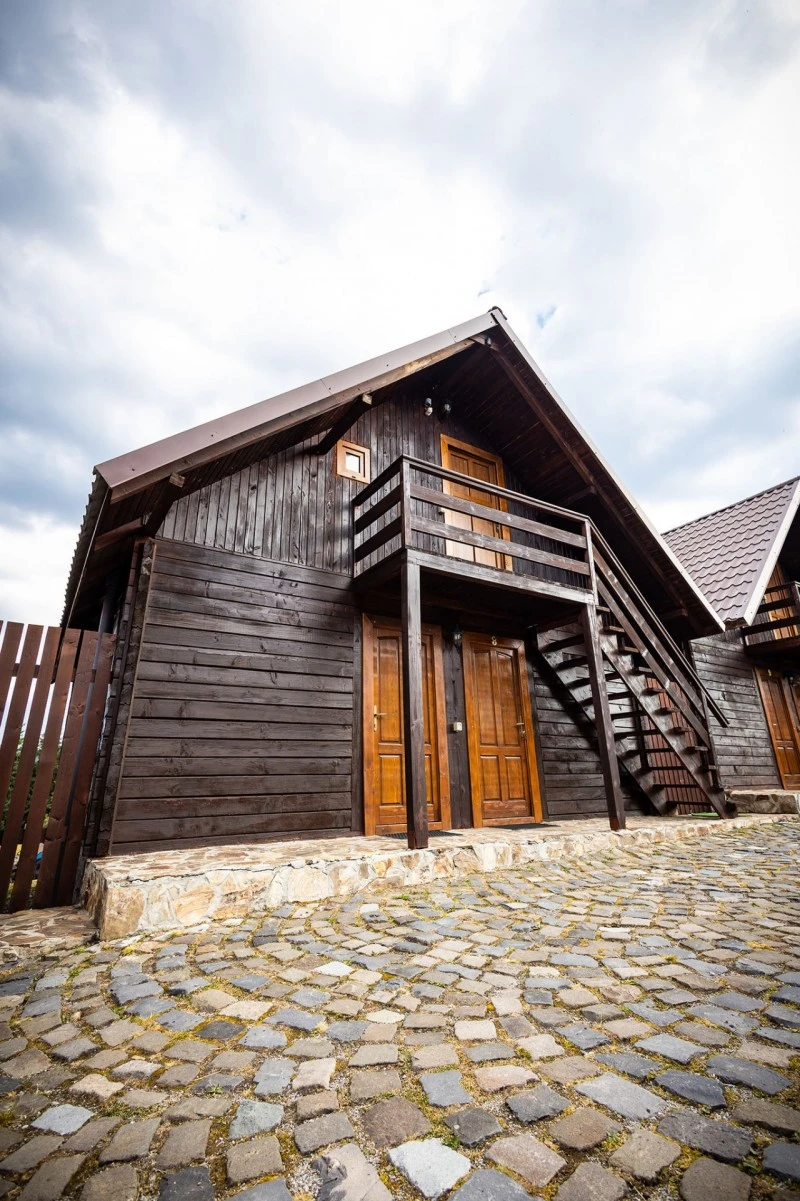 Cazare Padiș - Cabanele Five Chalets | Pádis - Five Chalets Kulcsosházak . Imaginea poate fi supusă drepturilor de autor. Se recomandă contactarea titularului drepturilor.