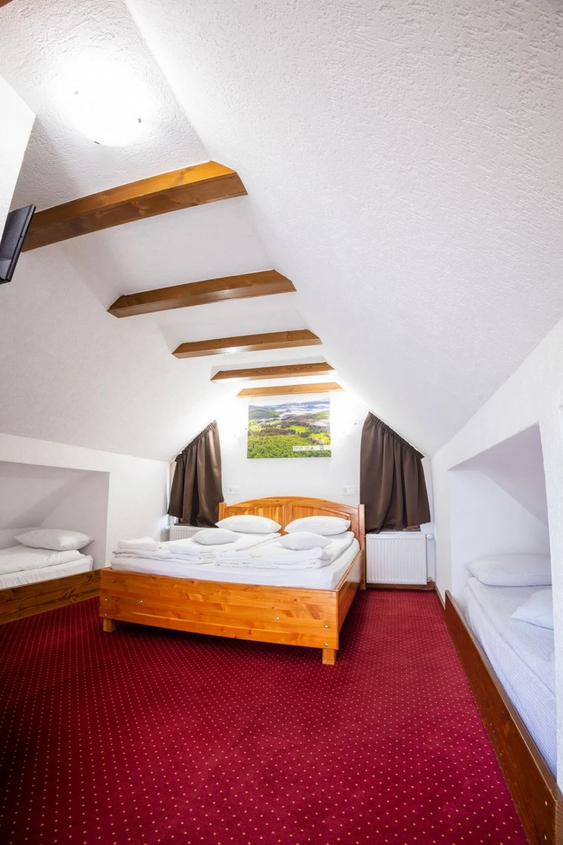 Cazare Padiș - Cabanele Five Chalets | Pádis - Five Chalets Kulcsosházak . Imaginea poate fi supusă drepturilor de autor. Se recomandă contactarea titularului drepturilor.