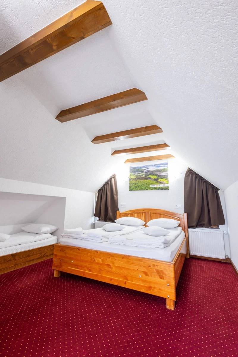 Cazare Padiș - Cabanele Five Chalets | Pádis - Five Chalets Kulcsosházak . Imaginea poate fi supusă drepturilor de autor. Se recomandă contactarea titularului drepturilor.