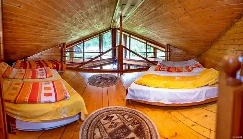 Gheorgheni Cazare | Cabană (K0222-7) Imaginea poate fi supusă drepturilor de autor. Se recomandă contactarea titularului drepturilor. Gheorgheni Cazare | Cabană (K0222-7) Imaginea poate fi supusă drepturilor de autor. Se recomandă contactarea titularului drepturilor.