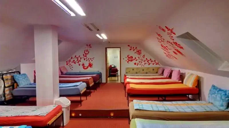 Cornești Cazare | Motel (K0114-15) Imaginea poate fi supusă drepturilor de autor. Se recomandă contactarea titularului drepturilor.