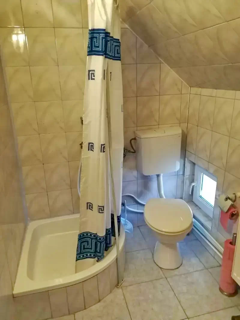 Cornești Cazare | Motel (K0114-20) Imaginea poate fi supusă drepturilor de autor. Se recomandă contactarea titularului drepturilor.