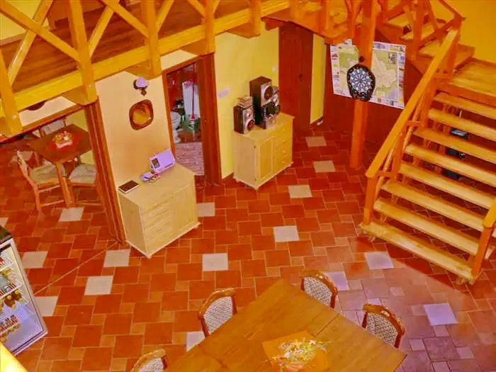 Ivó Szállás | Motel (K1286-3) A kép szerzői jogvédelem alatt állhat. Javasolt a kapcsolatfelvétel a jog tulajdonossal.