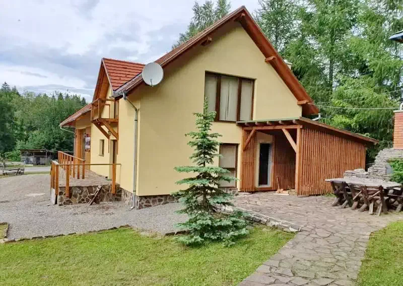 Ivó Szállás | Motel (K1286-21) A kép szerzői jogvédelem alatt állhat. Javasolt a kapcsolatfelvétel a jog tulajdonossal.