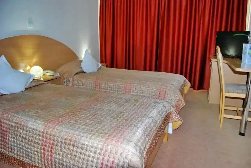 Cazare Hunedoara - Hotel Rusca*** | Vajdahunyad - Rusca Hotel***. Imaginea poate fi supusă drepturilor de autor. Se recomandă contactarea titularului drepturilor.