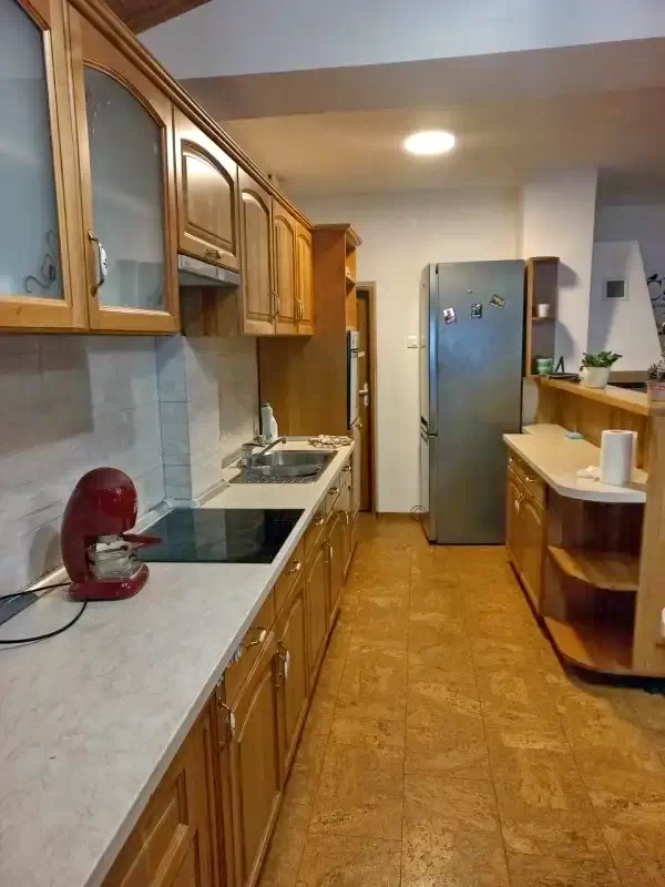 Vărșag Cazare | Sat de vacanță (K1383-3) Imaginea poate fi supusă drepturilor de autor. Se recomandă contactarea titularului drepturilor.