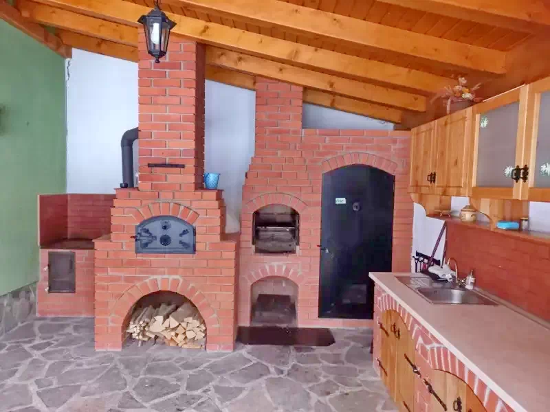 Vărșag Cazare | Sat de vacanță (K1383-23) Imaginea poate fi supusă drepturilor de autor. Se recomandă contactarea titularului drepturilor.