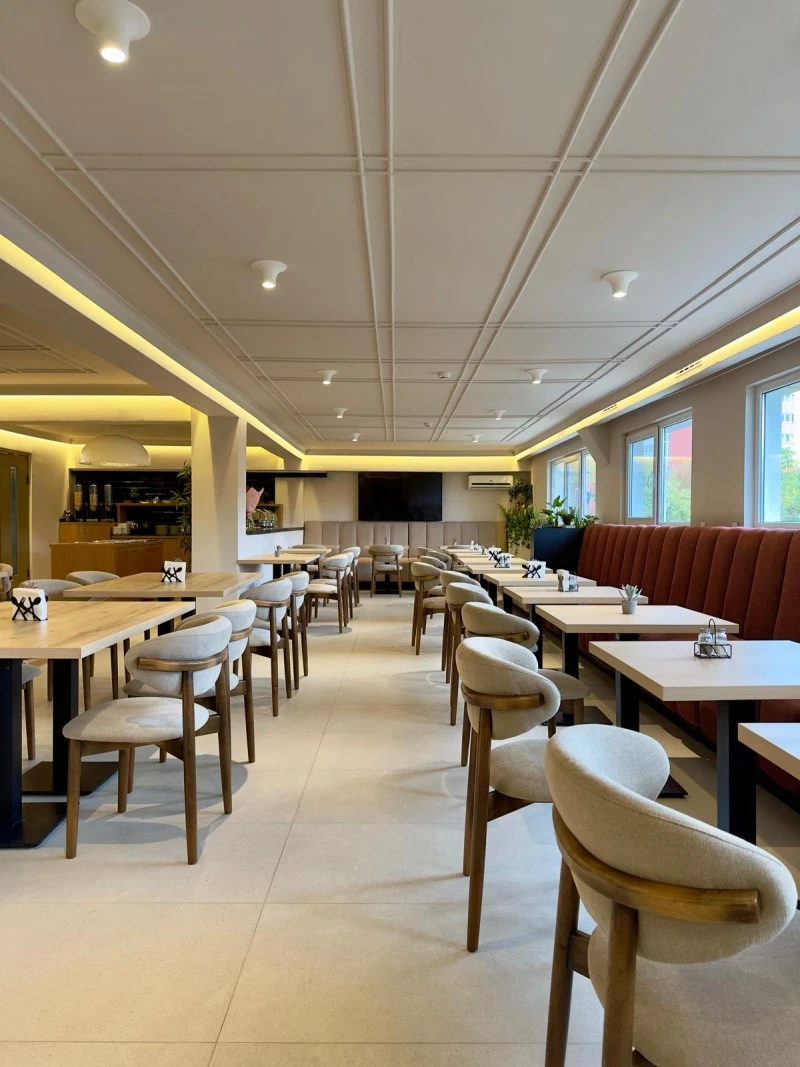 Cazare Cluj Napoca - Hotel Gala *** | Kolozsvár - Gála Hotel. Imaginea poate fi supusă drepturilor de autor. Se recomandă contactarea titularului drepturilor.