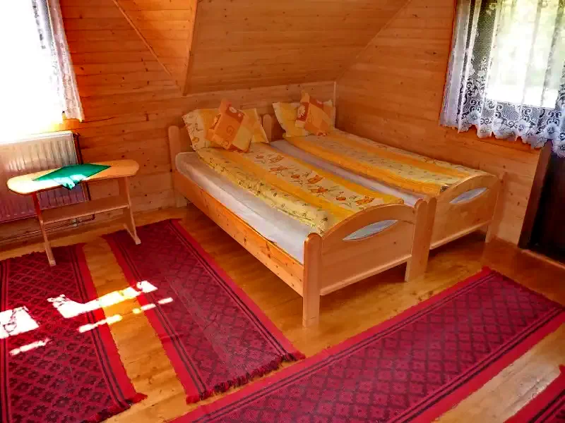 Cazare Șicasău - Casa la cheie Csíki Ernő | Sikaszó - Csíki Ernő Kulcsosház. Imaginea poate fi supusă drepturilor de autor. Se recomandă contactarea titularului drepturilor.