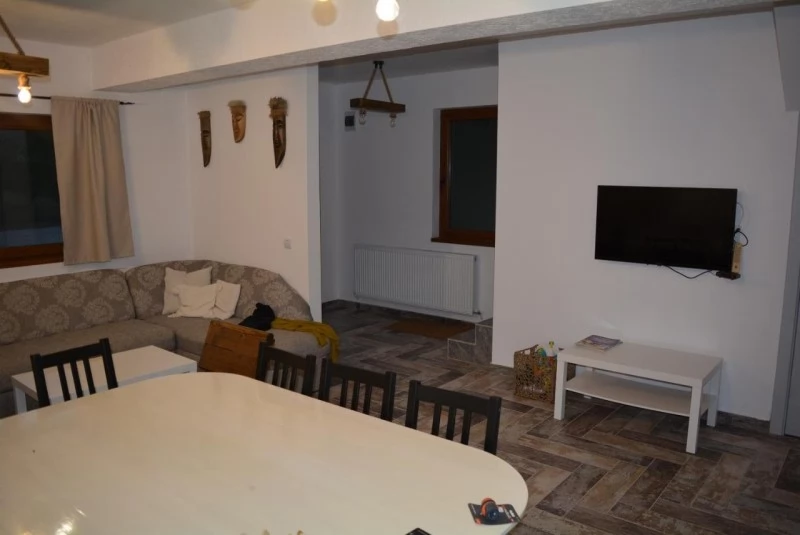 Várasfenes Szállás | Üdülőfalu (K1489-4) A kép szerzői jogvédelem alatt állhat. Javasolt a kapcsolatfelvétel a jog tulajdonossal.