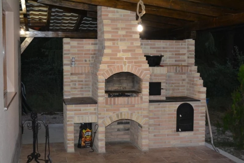 Finiș Cazare | Sat de vacanță (K1489-25) Imaginea poate fi supusă drepturilor de autor. Se recomandă contactarea titularului drepturilor.