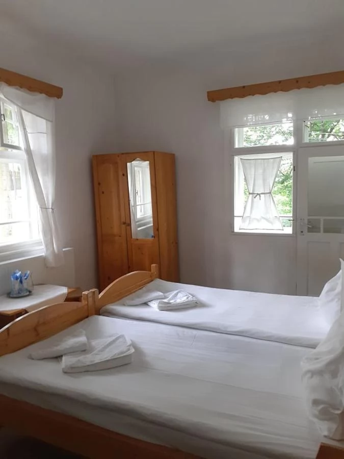 Szállás Băile Tușnad Vila Manyi *** | Tusnádfürdő - Manyi Villa ***. A kép szerzői jogvédelem alatt állhat. Javasolt a kapcsolatfelvétel a jog tulajdonossal.