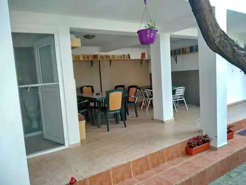  Szállás | Motel (K1399-12) A kép szerzői jogvédelem alatt állhat. Javasolt a kapcsolatfelvétel a jog tulajdonossal.