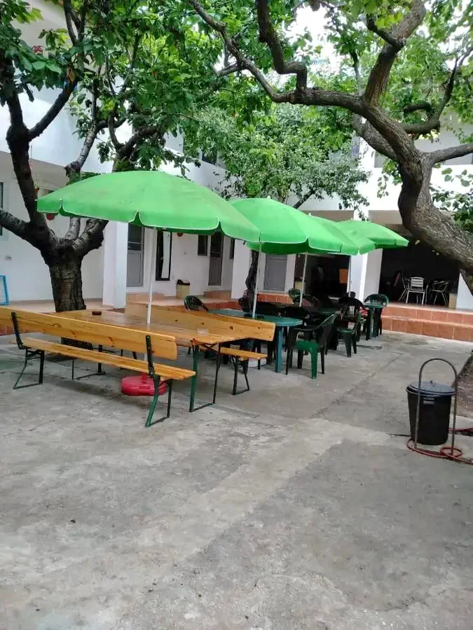  Szállás | Motel (K1399-42) A kép szerzői jogvédelem alatt állhat. Javasolt a kapcsolatfelvétel a jog tulajdonossal.