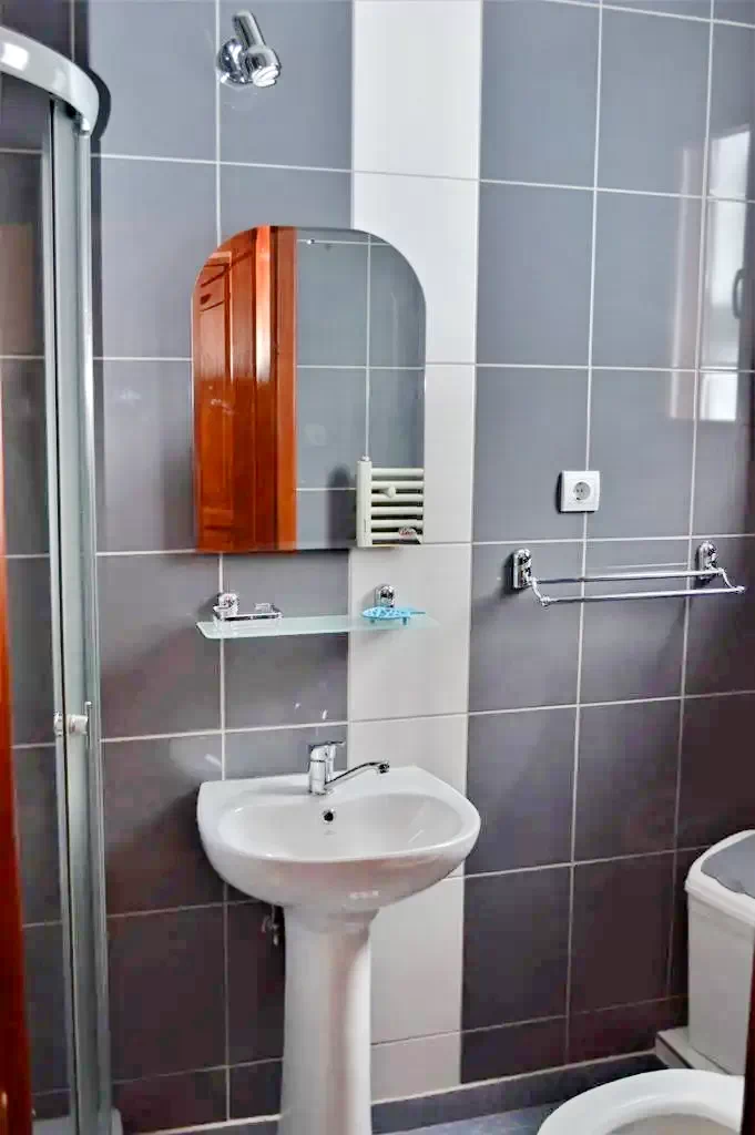 Gyimesfelsőlok Szállás | Motel (K1243-4) A kép szerzői jogvédelem alatt állhat. Javasolt a kapcsolatfelvétel a jog tulajdonossal.