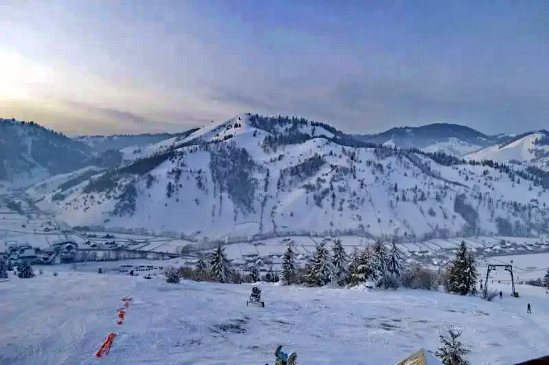 Gyimesfelsőlok Szállás | Panzió (K1243-14) A kép szerzői jogvédelem alatt állhat. Javasolt a kapcsolatfelvétel a jog tulajdonossal. Gyimesfelsőlok Szállás | Panzió (K1243-14) A kép szerzői jogvédelem alatt állhat. Javasolt a kapcsolatfelvétel a jog tulajdonossal.