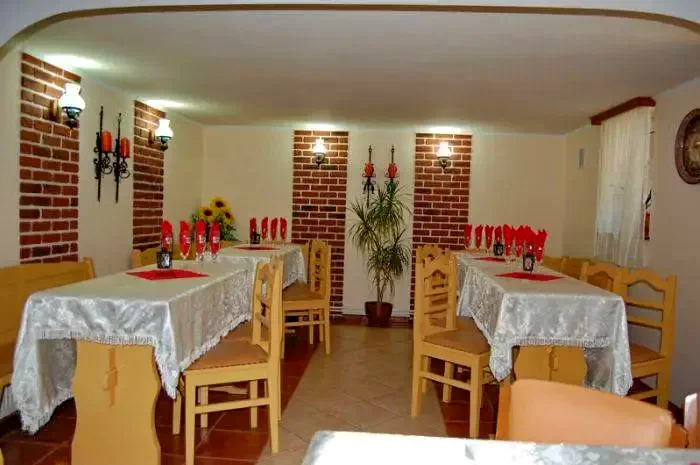 Bixad Cazare | Motel (K1116-3) Imaginea poate fi supusă drepturilor de autor. Se recomandă contactarea titularului drepturilor.