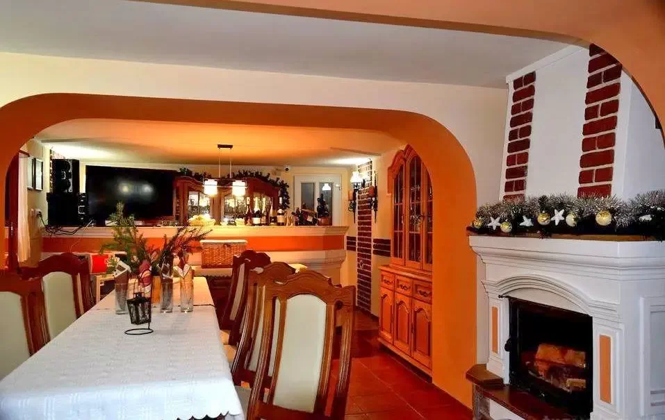 Cazare Bixad - Pensiunea Sólyomkő*** | Sepsibükszád - Sólyomkő Panzió***. Imaginea poate fi supusă drepturilor de autor. Se recomandă contactarea titularului drepturilor.