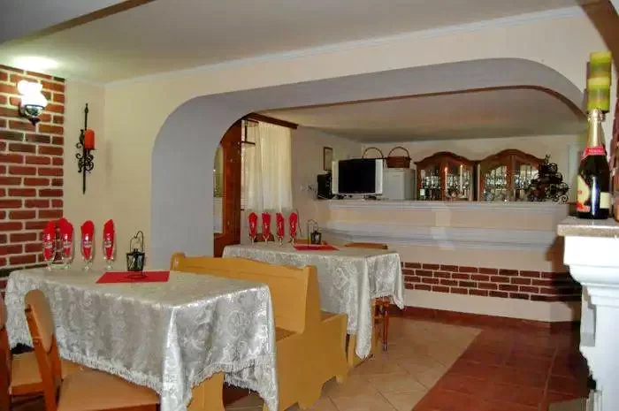 Sepsibükszád Szállás | Motel (K1116-21) A kép szerzői jogvédelem alatt állhat. Javasolt a kapcsolatfelvétel a jog tulajdonossal.