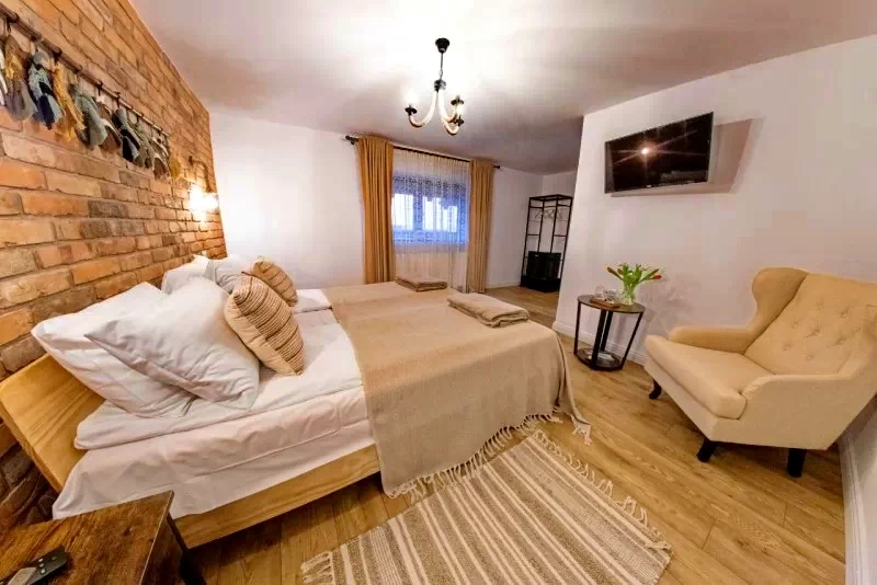 Bixad Cazare | Pensiune (K1116-38) Imaginea poate fi supusă drepturilor de autor. Se recomandă contactarea titularului drepturilor. Bixad Cazare | Pensiune (K1116-38) Imaginea poate fi supusă drepturilor de autor. Se recomandă contactarea titularului drepturilor.