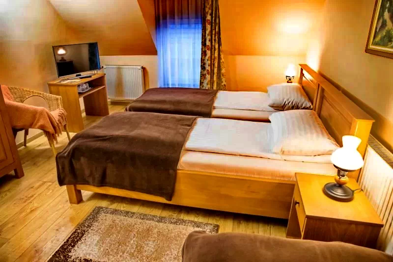 Sepsibükszád Szállás | Motel (K1116-63) A kép szerzői jogvédelem alatt állhat. Javasolt a kapcsolatfelvétel a jog tulajdonossal.