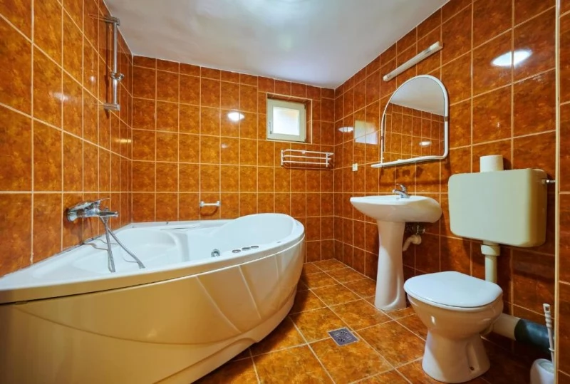 Băile Tușnad Cazare | Motel (K0590-18) Imaginea poate fi supusă drepturilor de autor. Se recomandă contactarea titularului drepturilor.