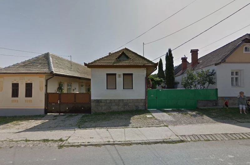 Săcele Cazare | Motel (K0241-13) Imaginea poate fi supusă drepturilor de autor. Se recomandă contactarea titularului drepturilor.